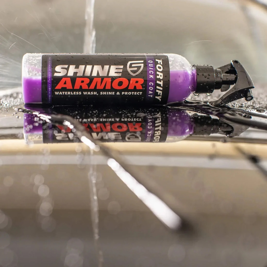Spray Shine Armor - Lava, encera e renova a pintura do carro