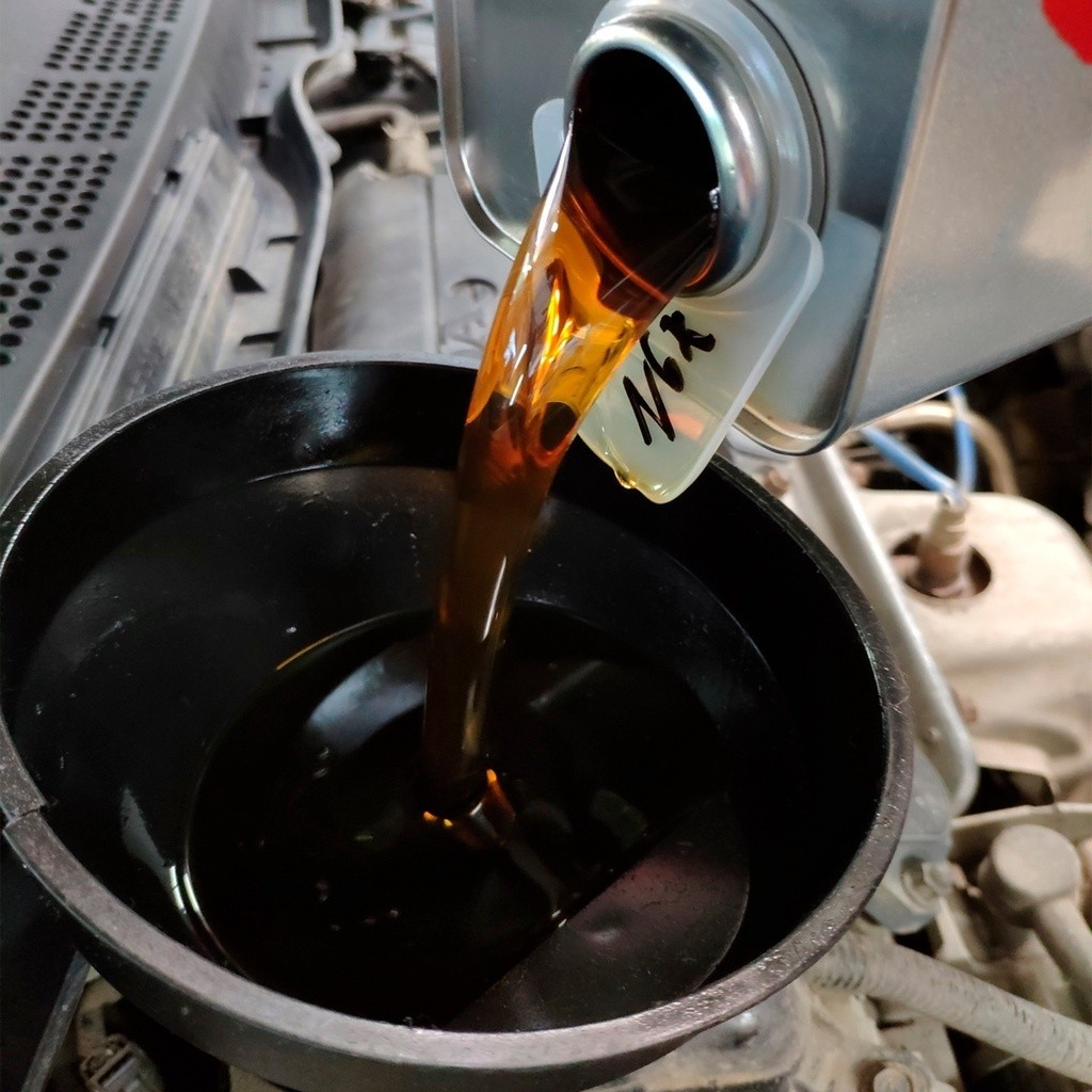 Funil Karbox Para Troca de Óleo e Abastecimento Automotivo - Cabo Longo 13x38 